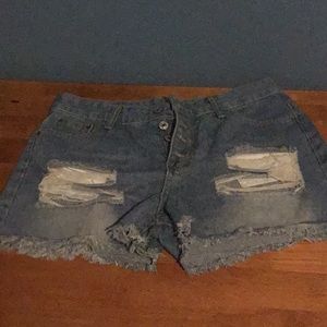 Item7 New Denim Shorts
